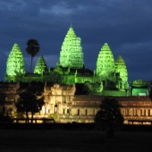 Ангкор – родина Маугли и Лары Крофт